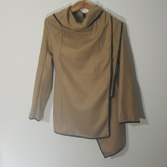 Beautiful Fitted Jacket Cardigan - Picture 7 of 7